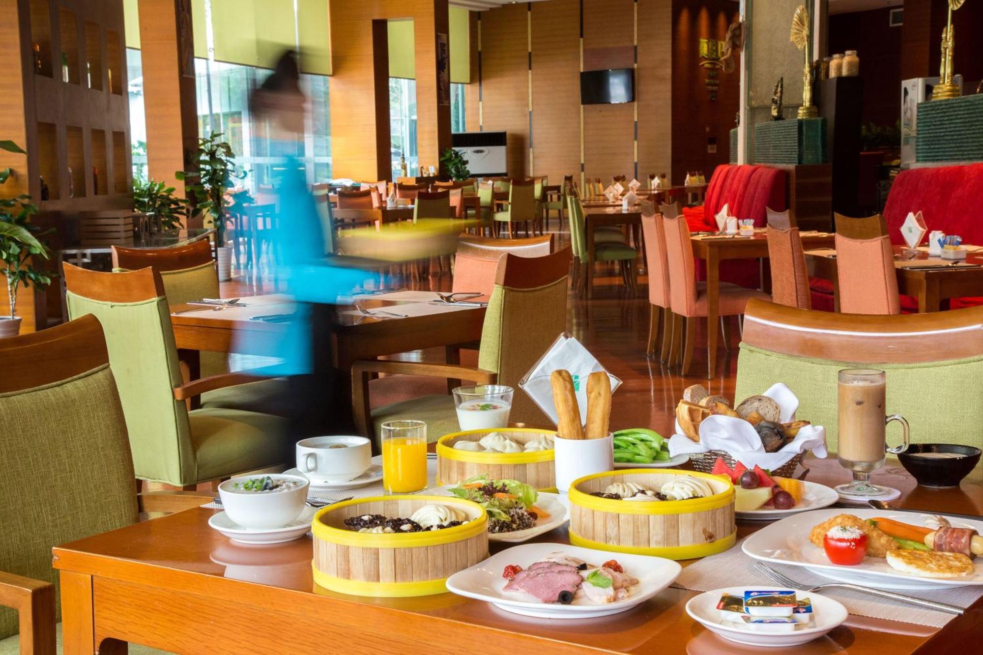 Holiday Inn Chengdu Century City-Easttower Bagian luar foto