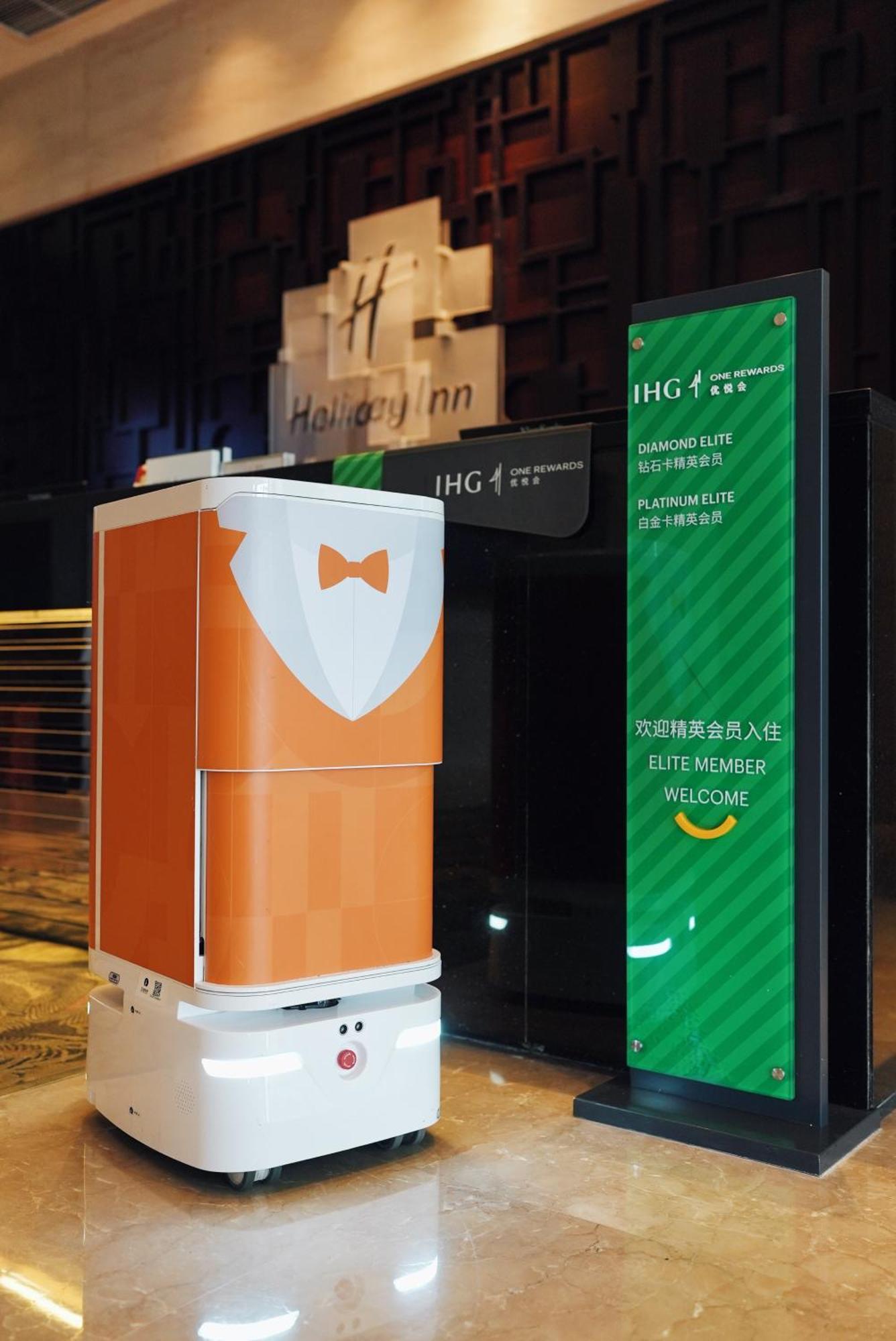 Holiday Inn Chengdu Century City-Easttower Bagian luar foto
