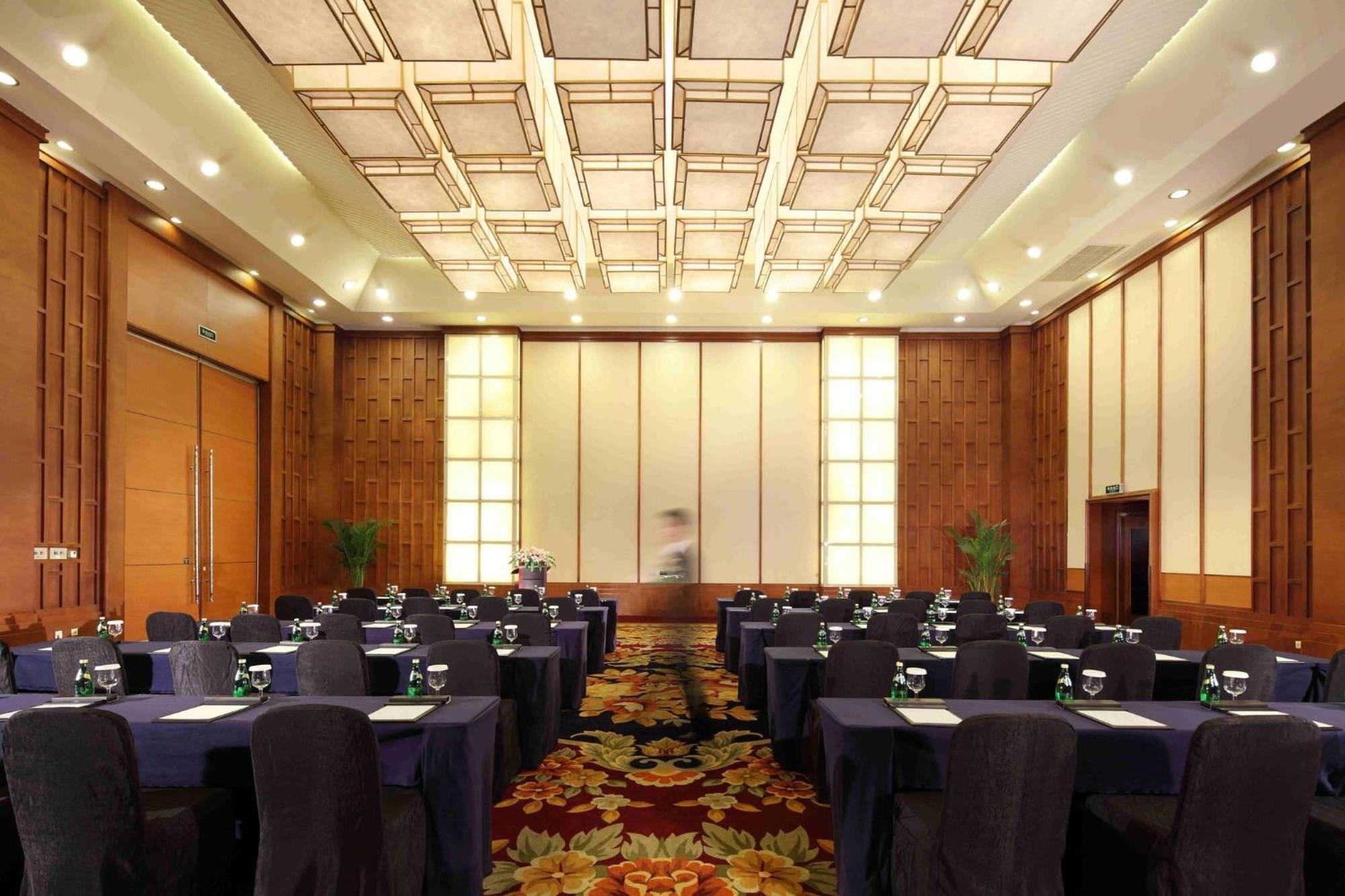 Holiday Inn Chengdu Century City-Easttower Bagian luar foto
