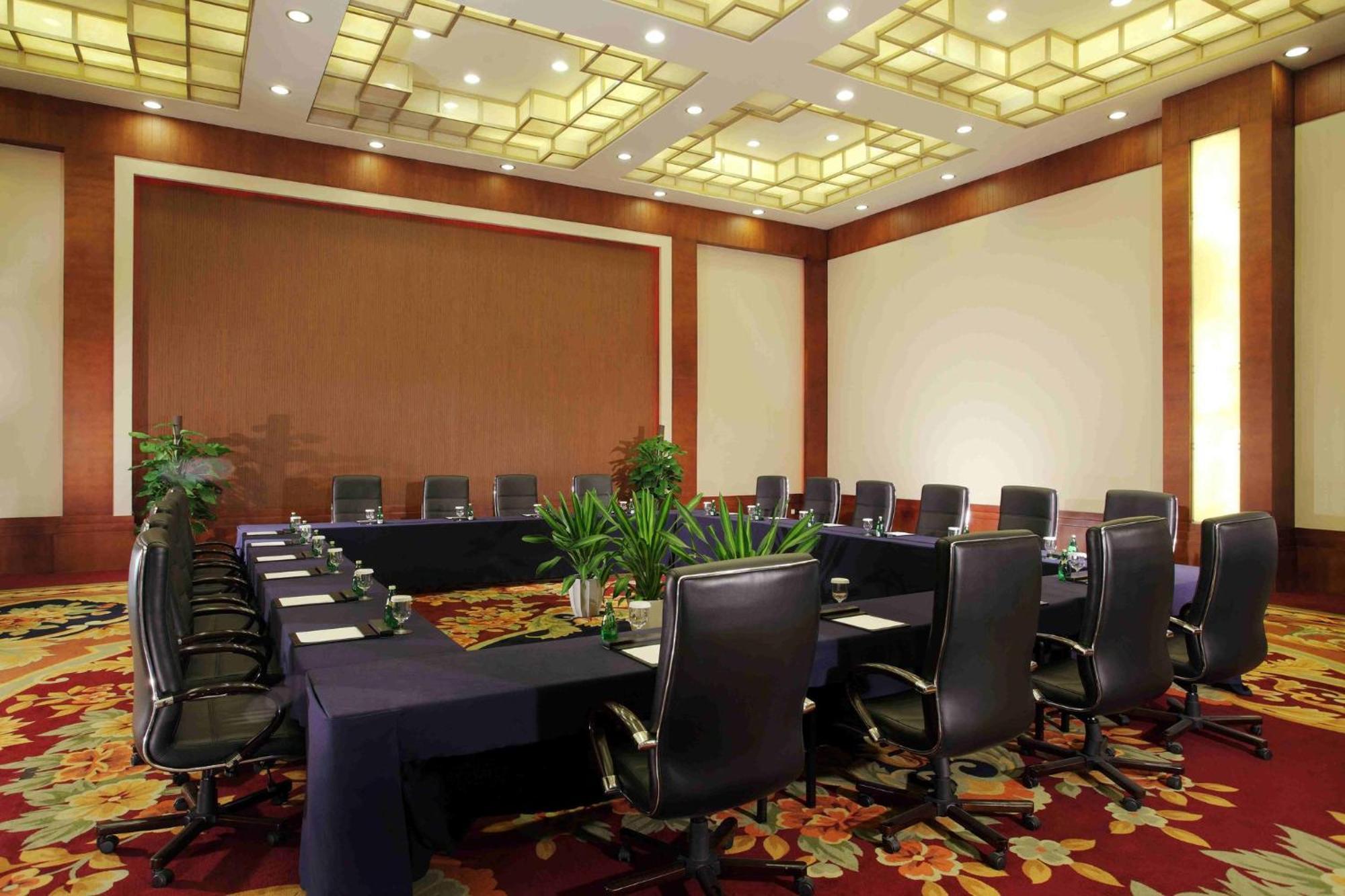 Holiday Inn Chengdu Century City-Easttower Bagian luar foto
